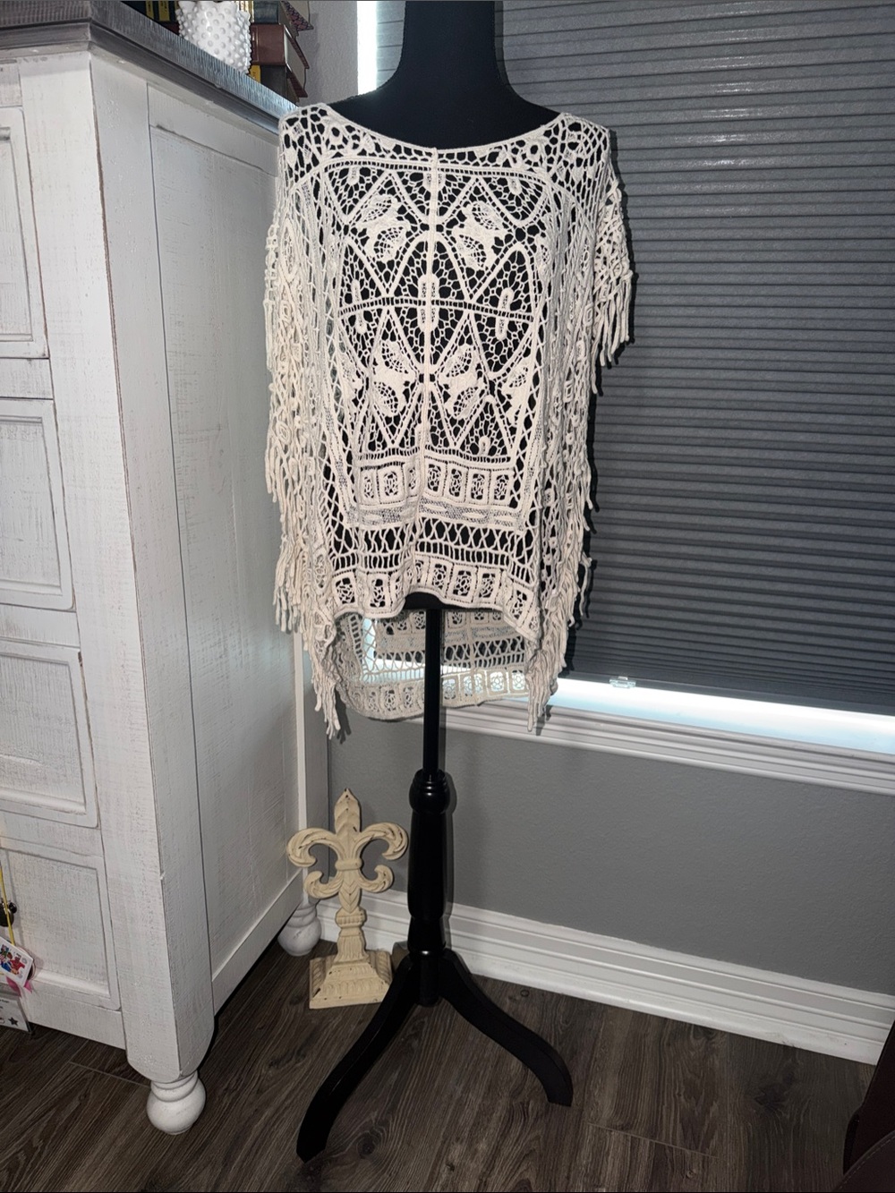 🤩Soho lady cream see through knit top one size - plus